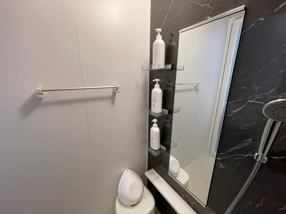 Wolf Pack Apartment 33 Osaka Zewnętrze zdjęcie